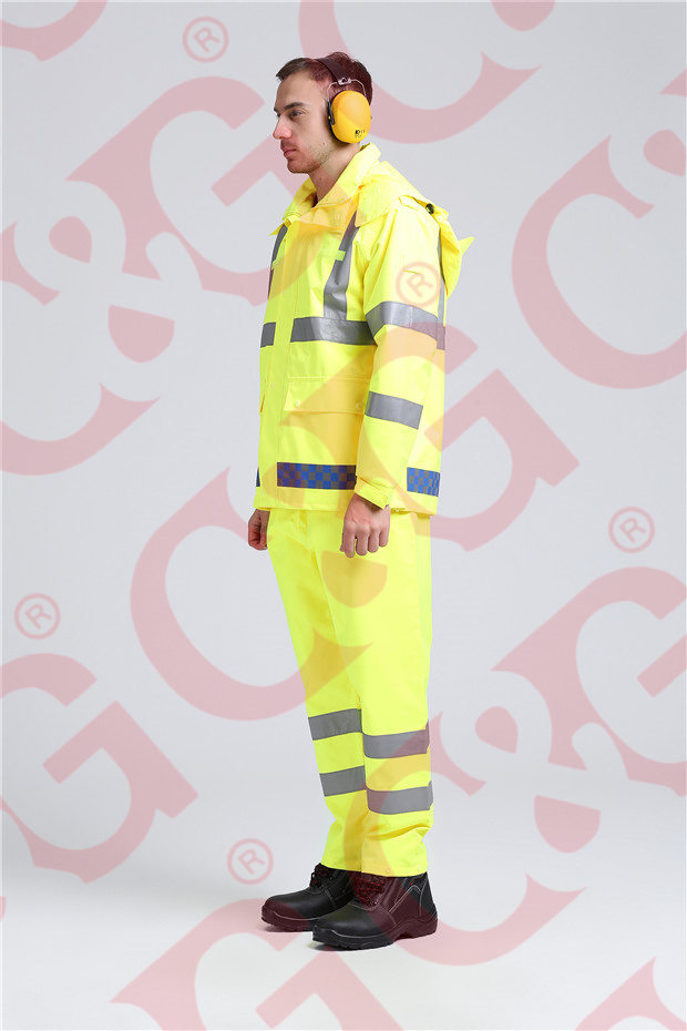 Hi visibility raincoat